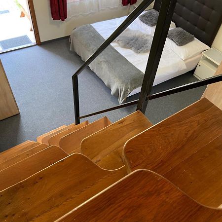 Villa Monika 凯斯特海伊 外观 照片