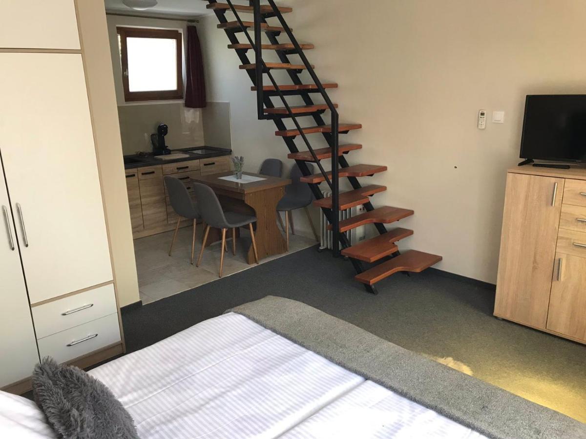 Villa Monika 凯斯特海伊 外观 照片