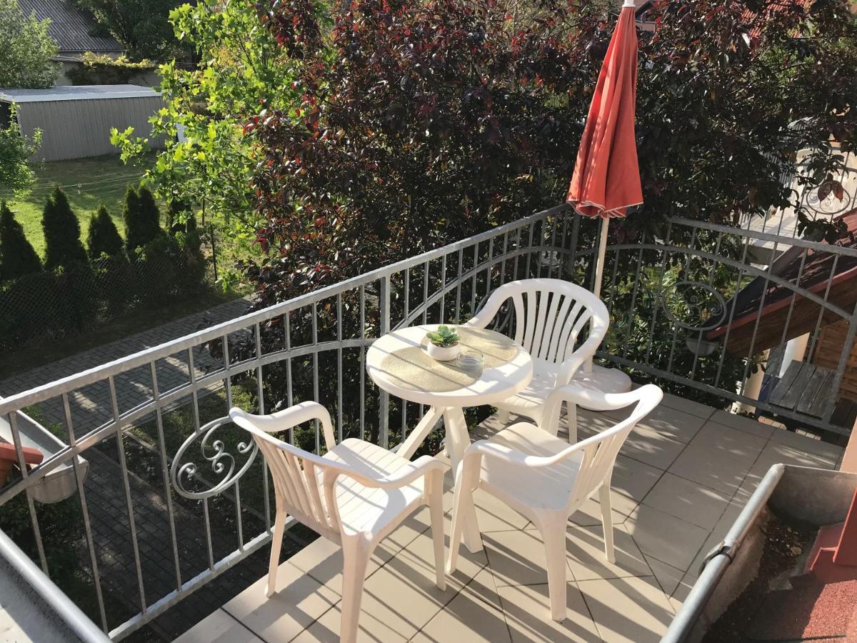 Villa Monika 凯斯特海伊 外观 照片